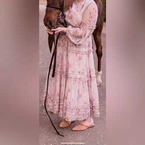 Ivy City GENEVA DRESS IN MAUVE FLORAL